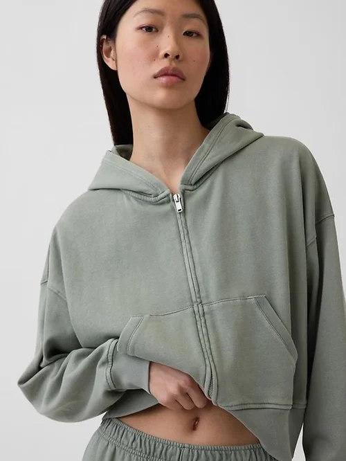 Gap Gasoline Green Collection - February 2026 — EXTRA MAGIC MINUTES